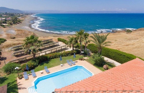 Nea Dimmata Villa | Villa Pelagos: Large Private Pool, Walk to Beach, Sea Views, A/C, WiFi