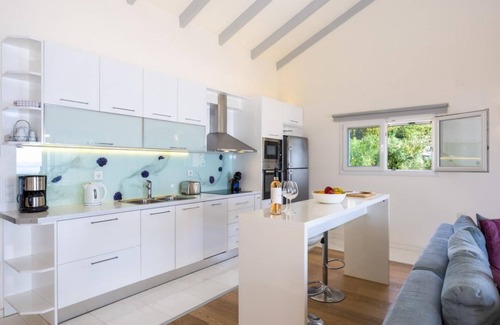 Katavolos Villa | Villa Penelope - Four Bedroom Villa, Sleeps 8
