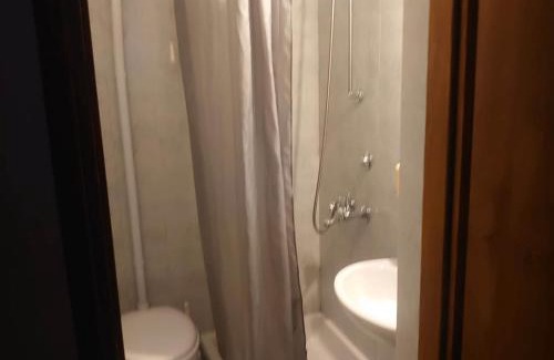 Molunat Apartment | Villa Peragi - Triple Room with Balcony