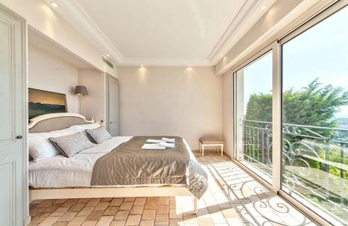 Vallauris Villa | Villa Pertuades Villa with amazing sea view and swimming pool