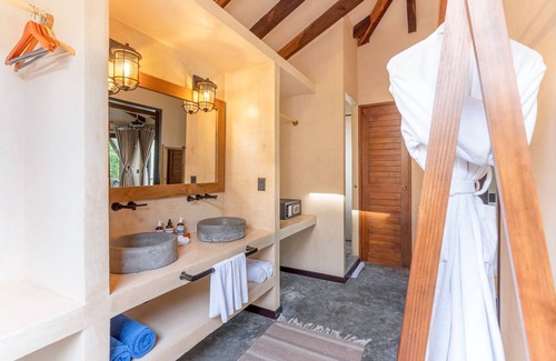 Playa Paraiso Hotel | Villa Pescadores Tulum