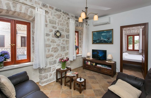 Gruda Villa | Villa Petrosa is a perfect blend of past and present.