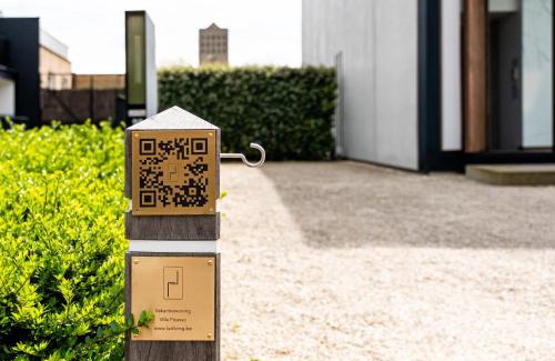 Witte Burg Villa | Villa Picasso - Lux Living
