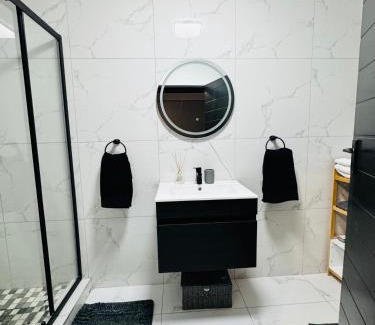 Woodmead Apartment | Villa Picasso Sandton - Executive