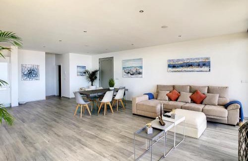 Estreito da Calheta Villa | Villa Piece of Heaven by LovelyStay