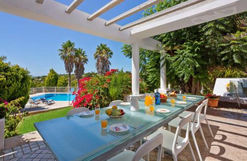 Vale do Garrao Villa | Villa Pinhal Santo by Villa Plus