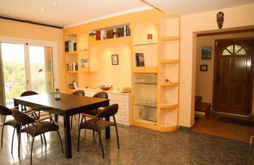 Lloret de Mar House | Villa Pirata