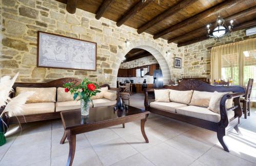 Platanos Villa | Villa Platanos