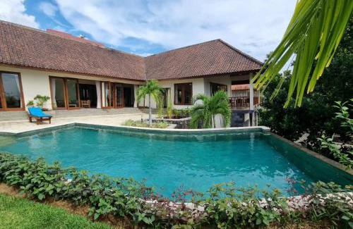 Tejakula Cabin | Villa Ponjok Batu Residence