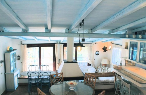 San Stefano Villa | Villa + pool on the beach