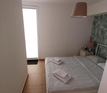 Crveni Vrh Apartment | VILLA POP Apartments Crveni Vrh