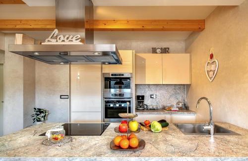 Rakalj House | Villa Porto