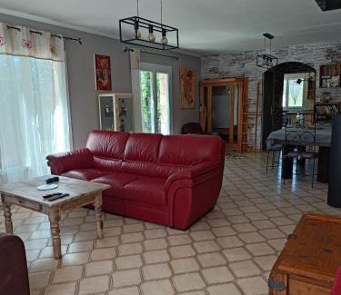 Saint-Andre-d'Olerargues Villa | Villa privée, piscine chauffée, jacuzzi et sauna