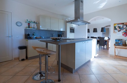Cabris Villa | Villa Pradons – Luxury family villa in Cabris with sea view and private pool