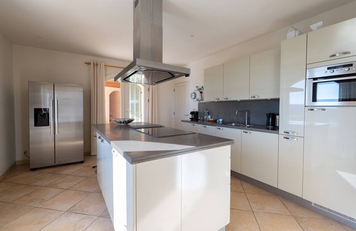 Cabris Villa | Villa Pradons – Luxury family villa in Cabris with sea view and private pool