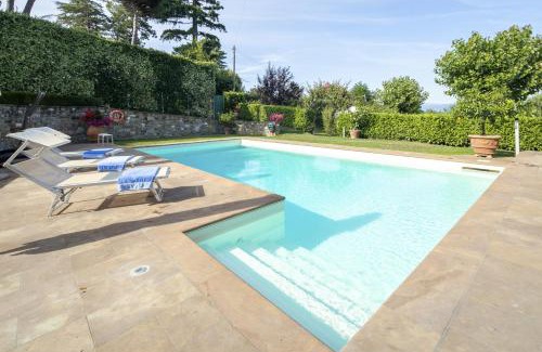 Rignano sull'Arno Villa | Villa privata con piscina alle porte di Firenze