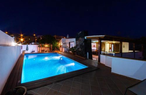 Santiago del Teide Villa | Villa Punta Negra HEATED POOL tenerifesummervillas