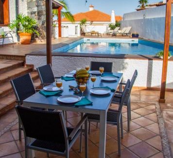 Santiago del Teide Villa | Villa Punta Negra HEATED POOL tenerifesummervillas
