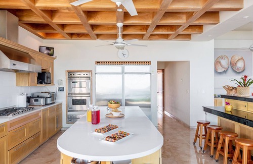 Puerto Juarez Villa | Villa Punta Sam - 6 BR Beachfront Villa, Cancun