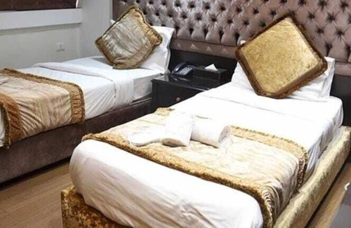 Beirut Hotel | Villa Queens