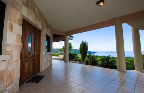 Panama Beach House | Villa Quetzal