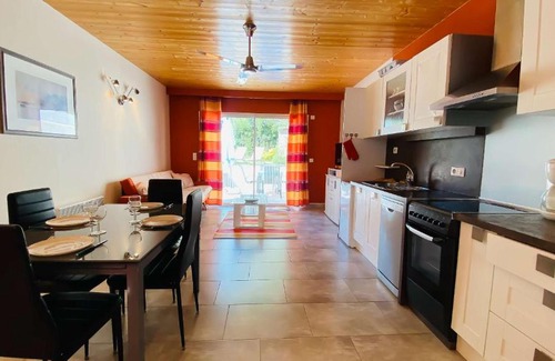 Le Bois-Plage-en-Re Villa | Villa récente avec accès à la plage par chemin à l'arrière de la maison