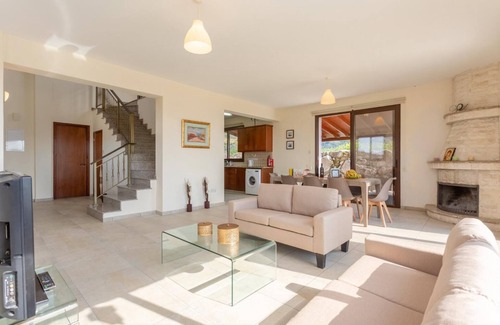 Latchi Villa | Villa Rallo - Three Bedroom Villa, Sleeps 6