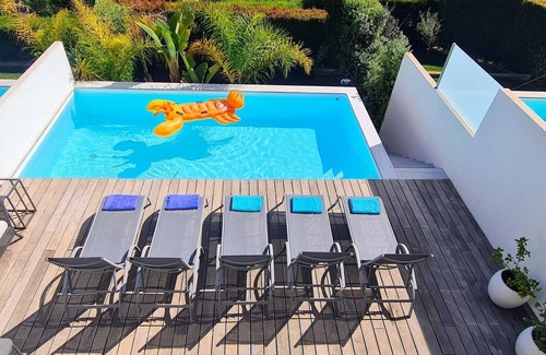 Correeira Villa | Villa Ray Design with private heatable pool