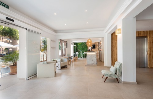 Camp de Mar Apartment | Villa Real Club Apartments