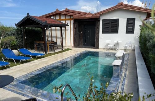 Qerek House | Villa REJA Hamallaj