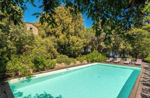 Rio Marina Villa | Villa 'Relais Il Termine' with Sea View, Wi-Fi and Air Conditioning