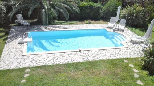 Solaro Villa | Villa reposante à Solaro avec piscine privée et jardin