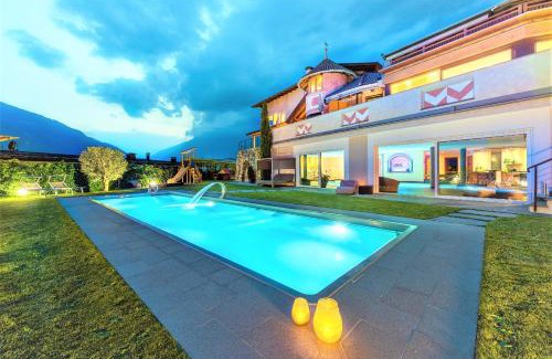 Tirolo Apartment | Villa Residence Franziskus