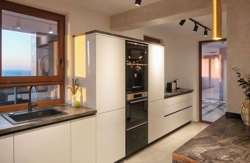 Vir House | Villa Resort Malibu Imperial (64131-K1) - Vir - island Vir