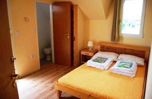 Divin House | Villa Reyna