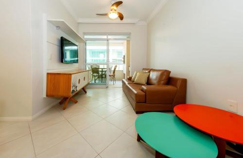 Ingleses Norte Apartment | Villa Rica: Ap 1 quadra do Mar nos Ingleses YU2532