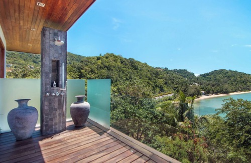 Bang Po Villa | Villa Riva