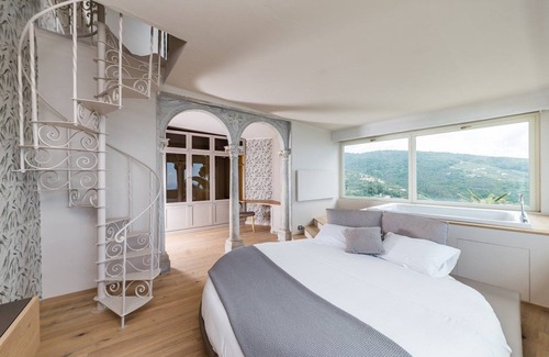 Santa Giulia Hotel | Villa Riviera Resort