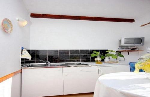 Brsecine Apartment | Villa Ro - Ela - One Bedroom Apartment with Balcony and Sea View - A1