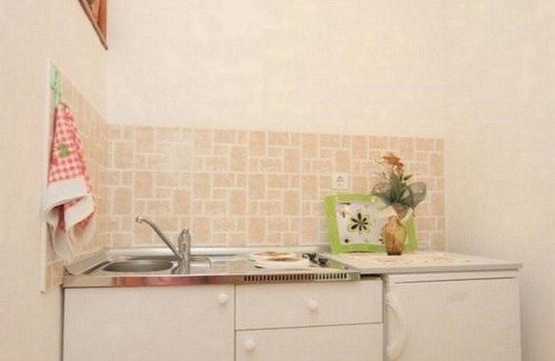 Brsecine Apartment | Villa Ro - Ela - Studio Apartment with Balcony and Sea View - A2
