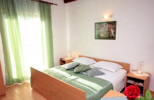 Brsecine Apartment | Villa Ro - Ela - Studio Apartment with Balcony and Sea View - A2