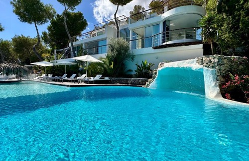 Sant Josep de sa Talaia Villa | Villa Roca Ibiza - Un Paraíso Premium a solo 10 minutos de la ciudad de Ibiza y de las playas Cala Jondal y Salinas