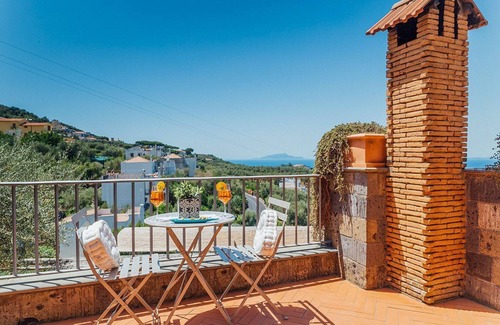 Priora Villa | Villa Roga - Three Bedroom Villa, Sleeps 7
