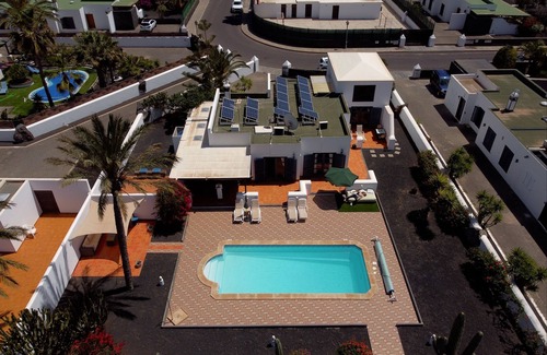 Playa Blanca Villa | Villa Roma huge heated pool with sun all day, 0.5mile from beach