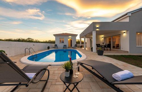 Poljica Villa | Villa Roma ZadarVillas