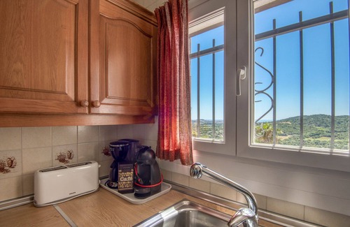 Calonge Ski Chalet | Villa Romantica - An unparalleled setting with the sea as the protagonist.