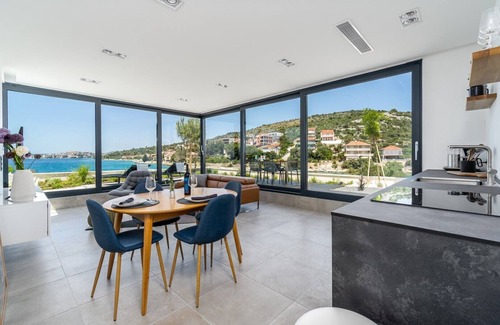 Rogoznica Villa | Villa Roots - Perfectly designed villa located on the coast of Ražanj bay, a village near Primošten and Rogoznica