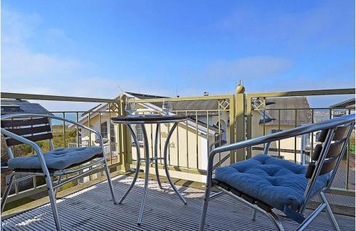 Glowe House | Villa Rosa 5 Comfortable holiday residence