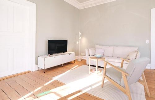 Flensburg Apartment | Villa Rosa - Charmante, große Altbauwohnung