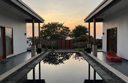 Abang Villa | Villa Rosa east Bali